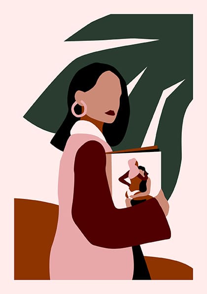 Femme tenant un cadre, cheveux foncés, robe rose, fond beige