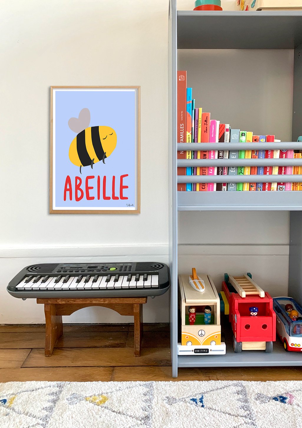 abeille jaune, nom "ABEILLE"