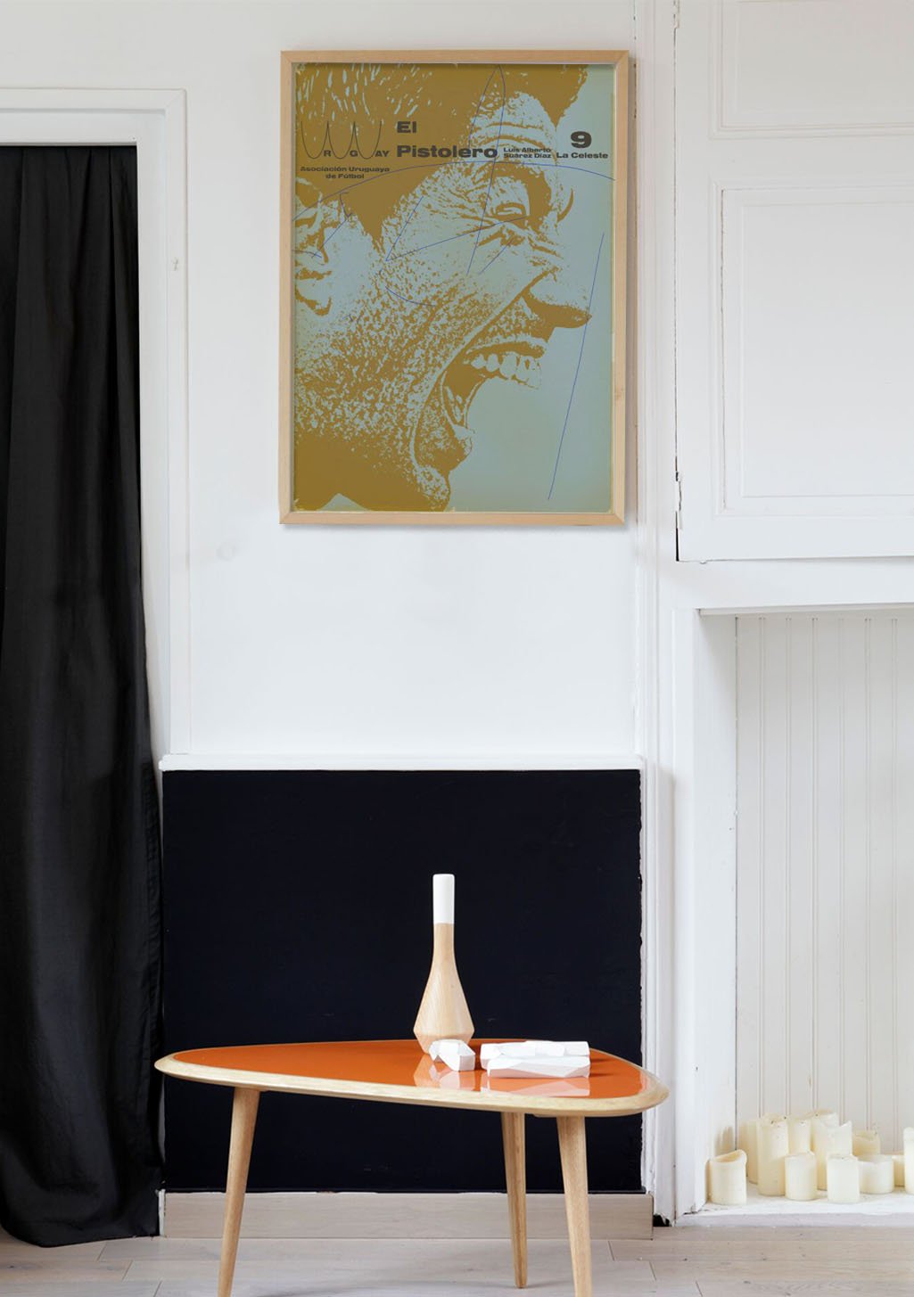 Poster jaune et bleu abstrait avec texte "Pistolerà"