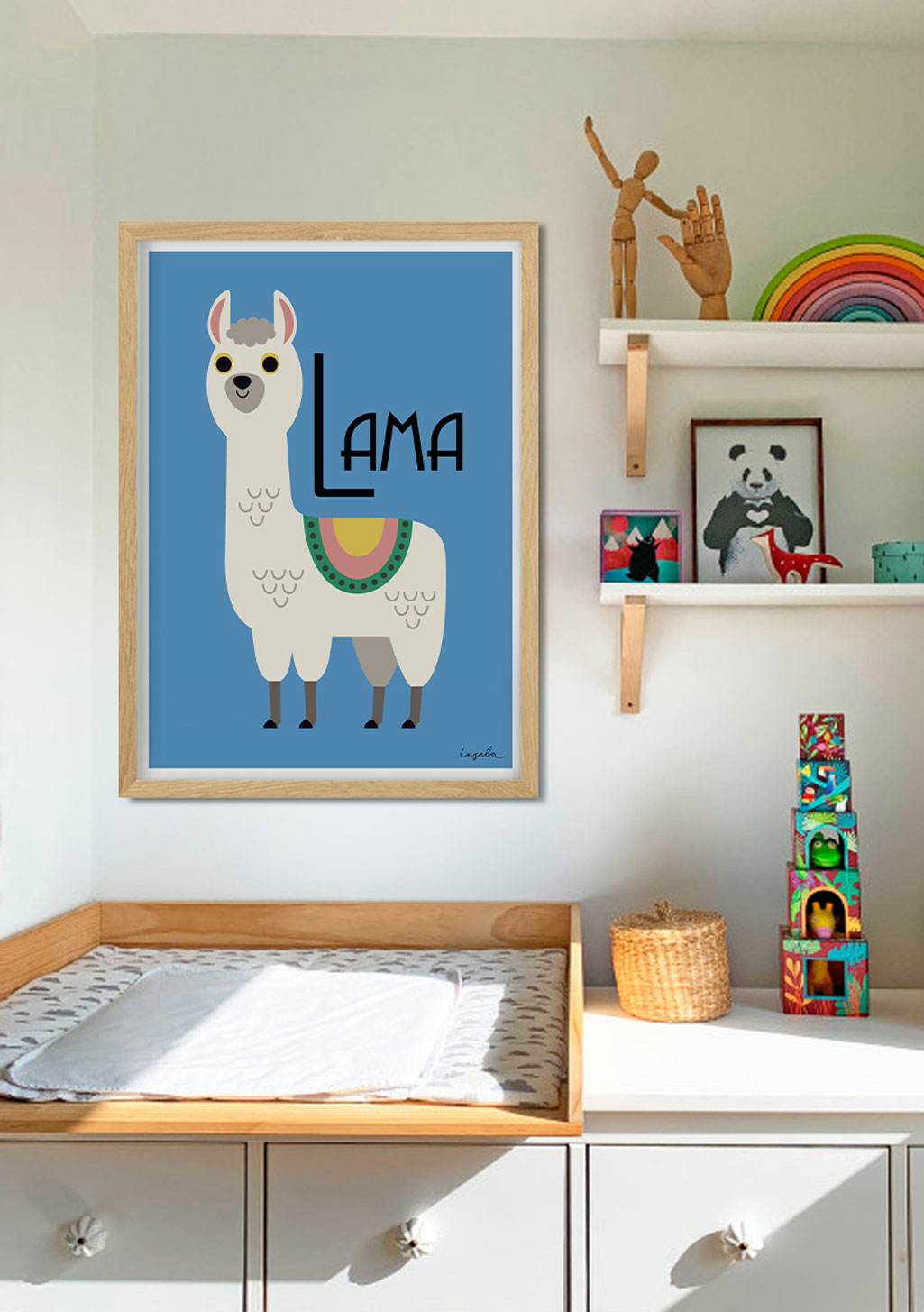 Poster de lama blanc avec texte LAMA sur fond bleu