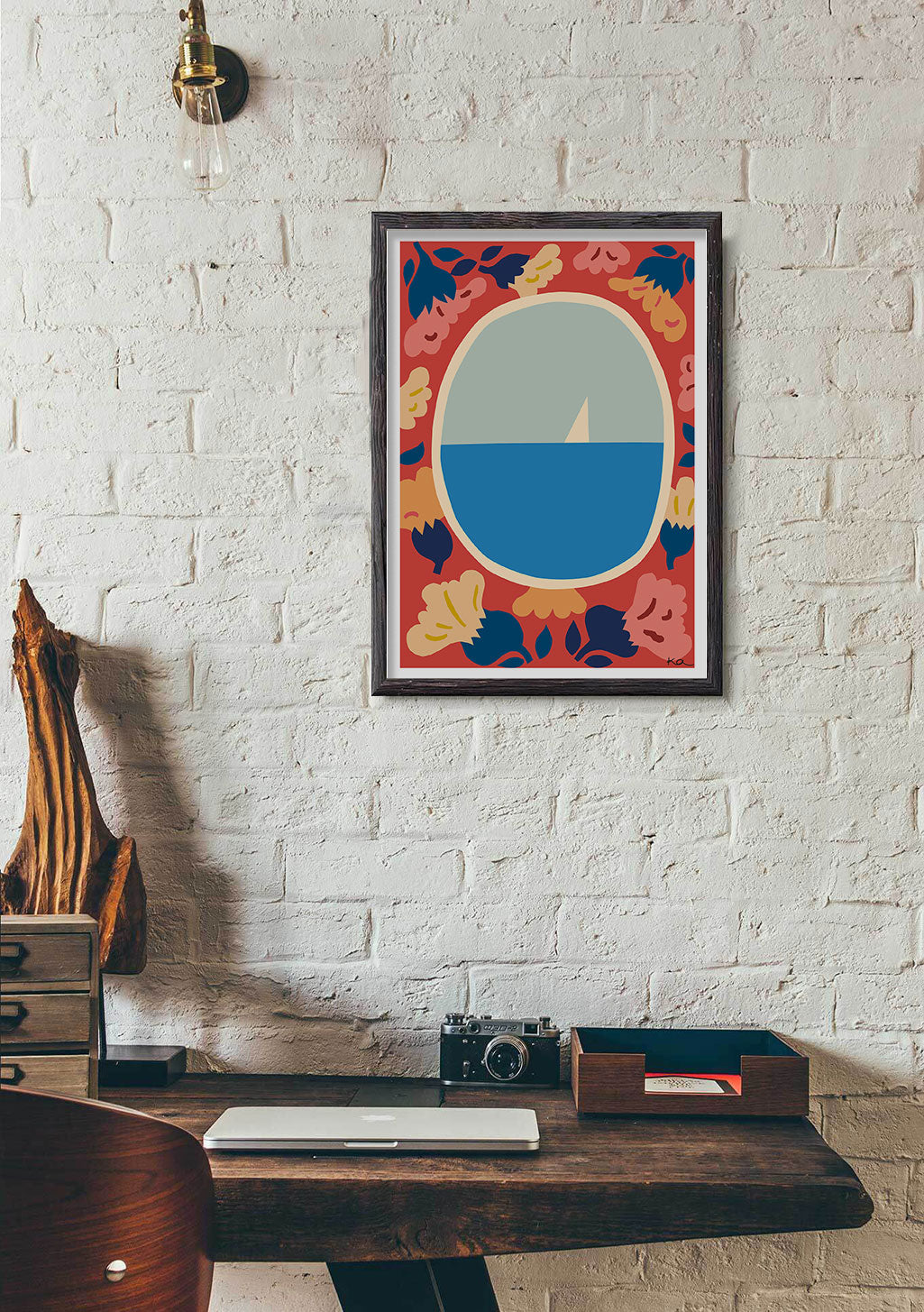 Poster abstrait avec bateau sur l'eau, couleurs vives