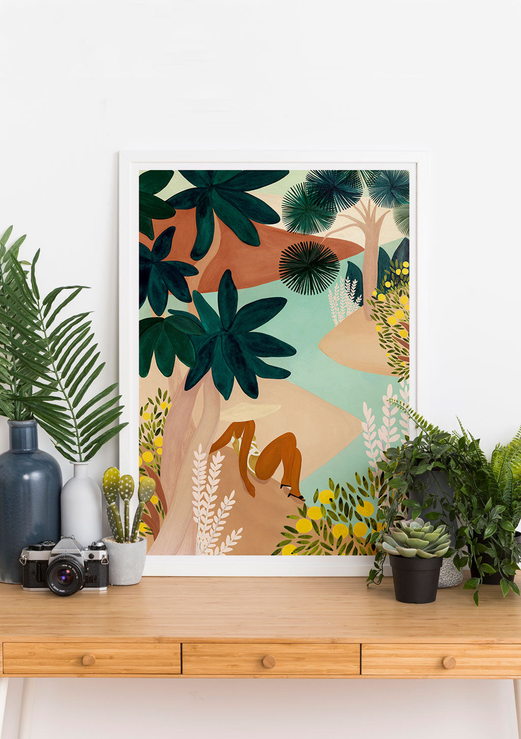 Plantes tropicales, rivière, animaux, nature vibrante