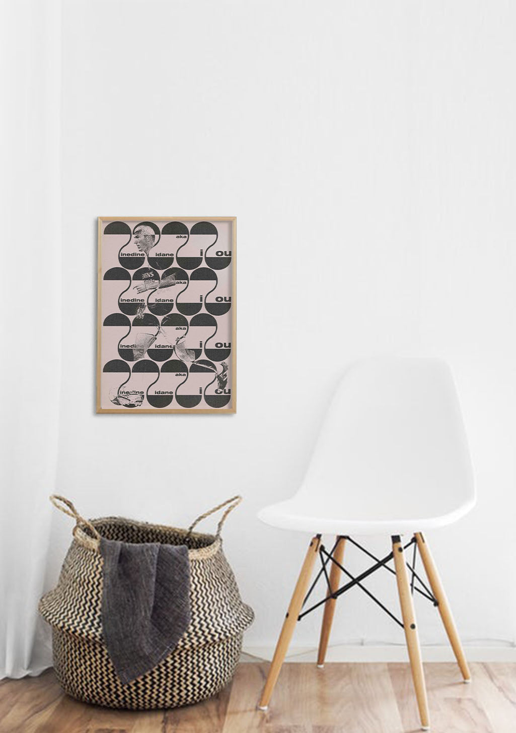 Poster noir et blanc avec des visages et du texte