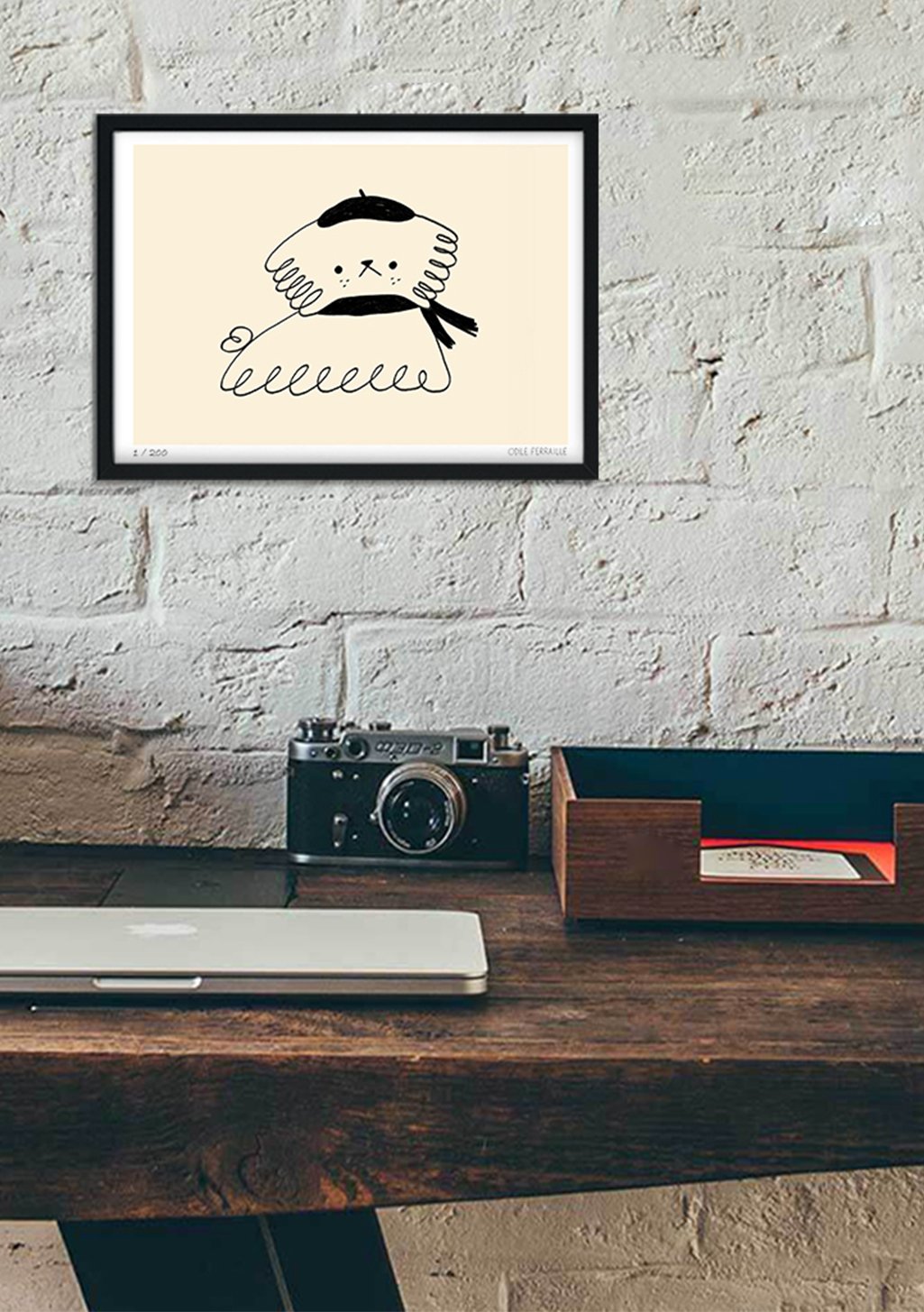 Poster de chat stylisé avec chapeau et écharpe