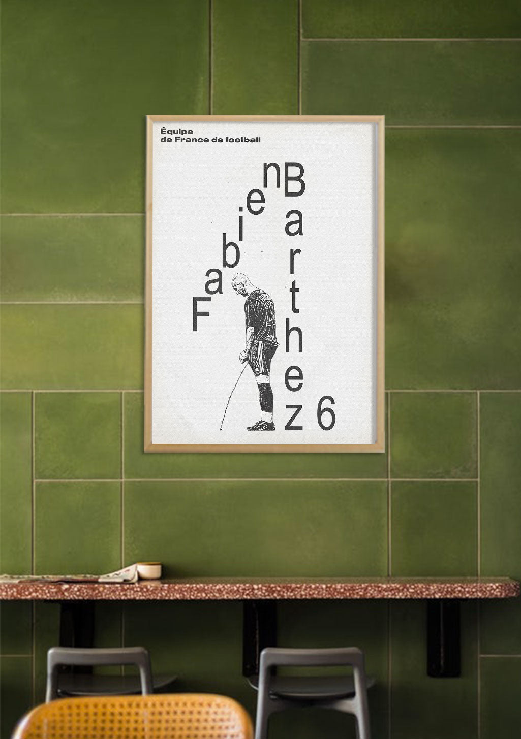 Poster de football avec texte stylisé et joueur
