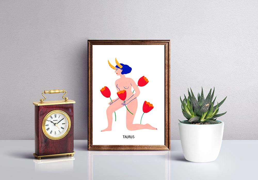 Femme nue avec des tulipes, couronne bleue, étiquette TAUREAU