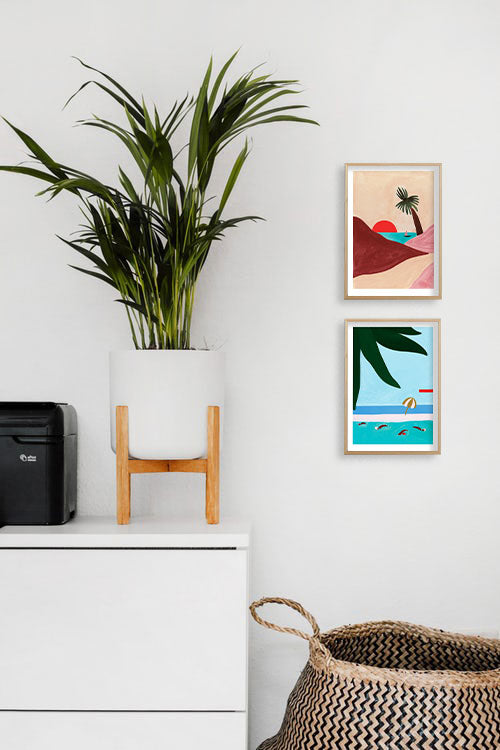 Poster tropical, palmier, plage, couleurs vives, cadre blanc
