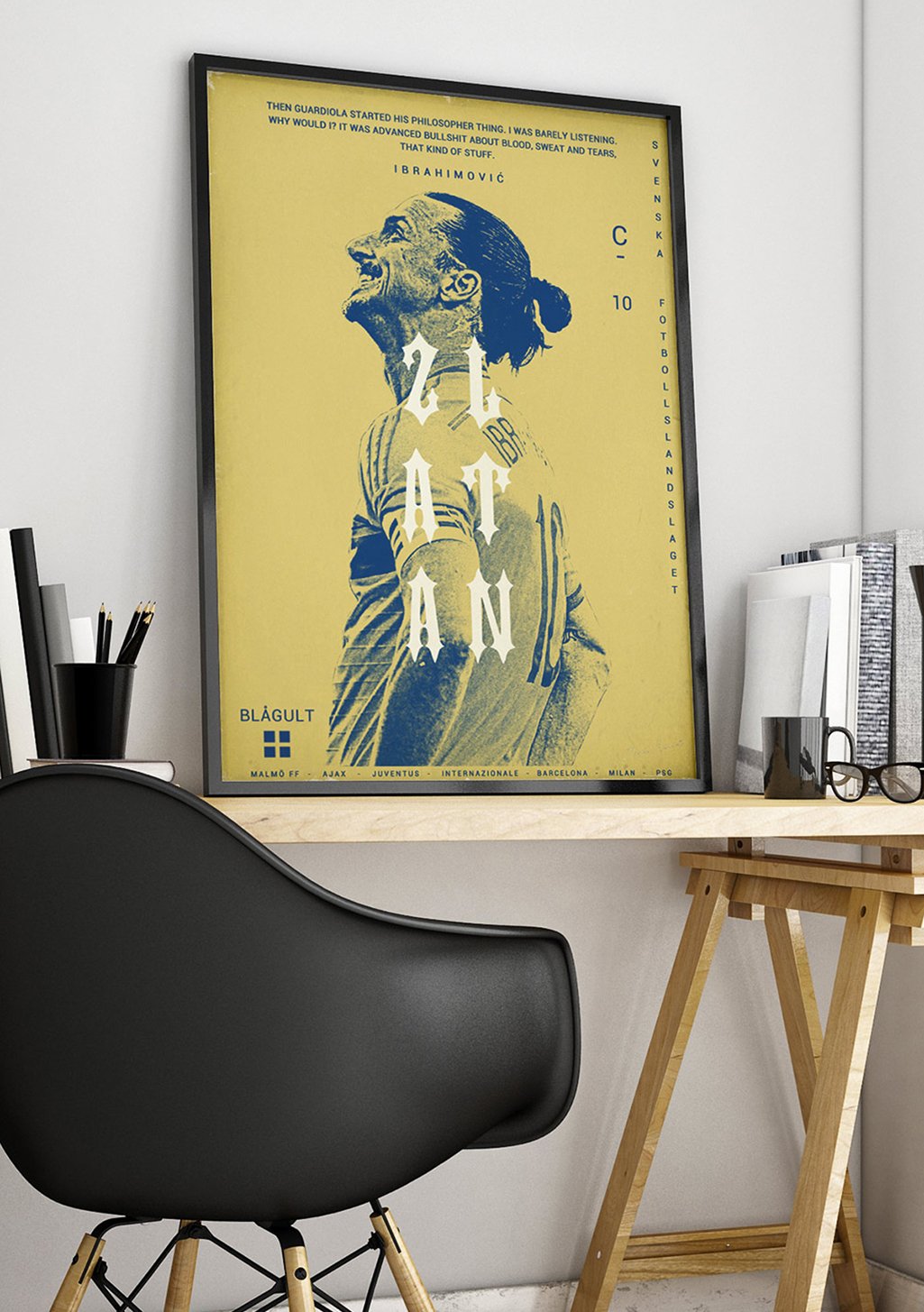 Poster jaune avec homme, texte bleu, design vintage