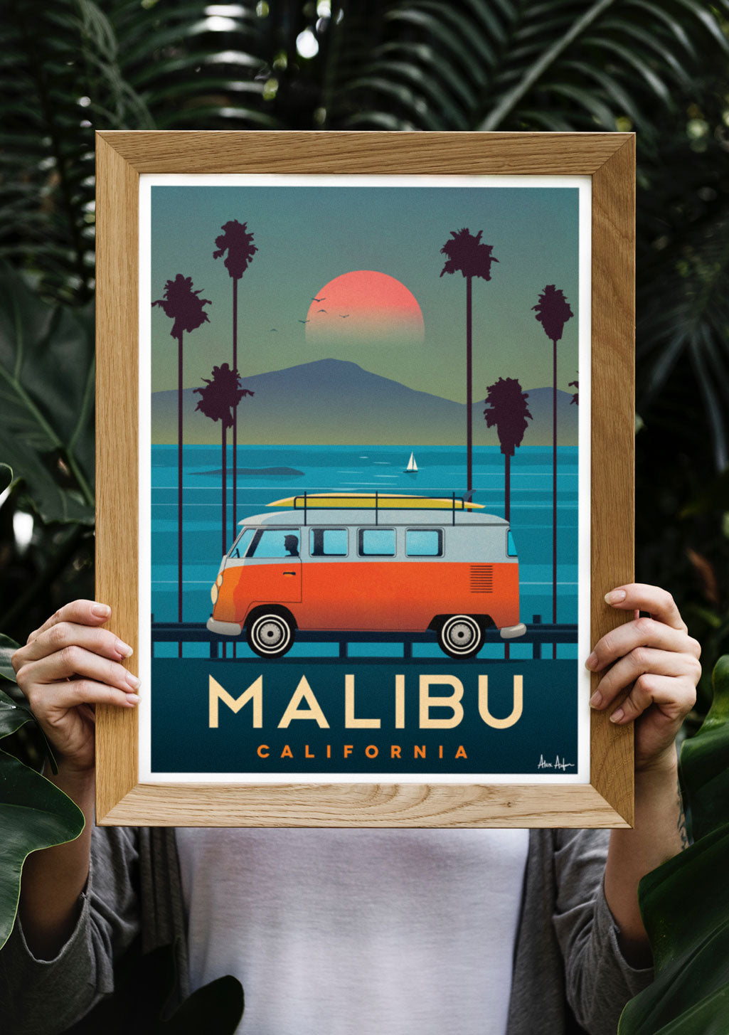 Bus de surf à Malibu, Californie, coucher de soleil, palmiers, plage