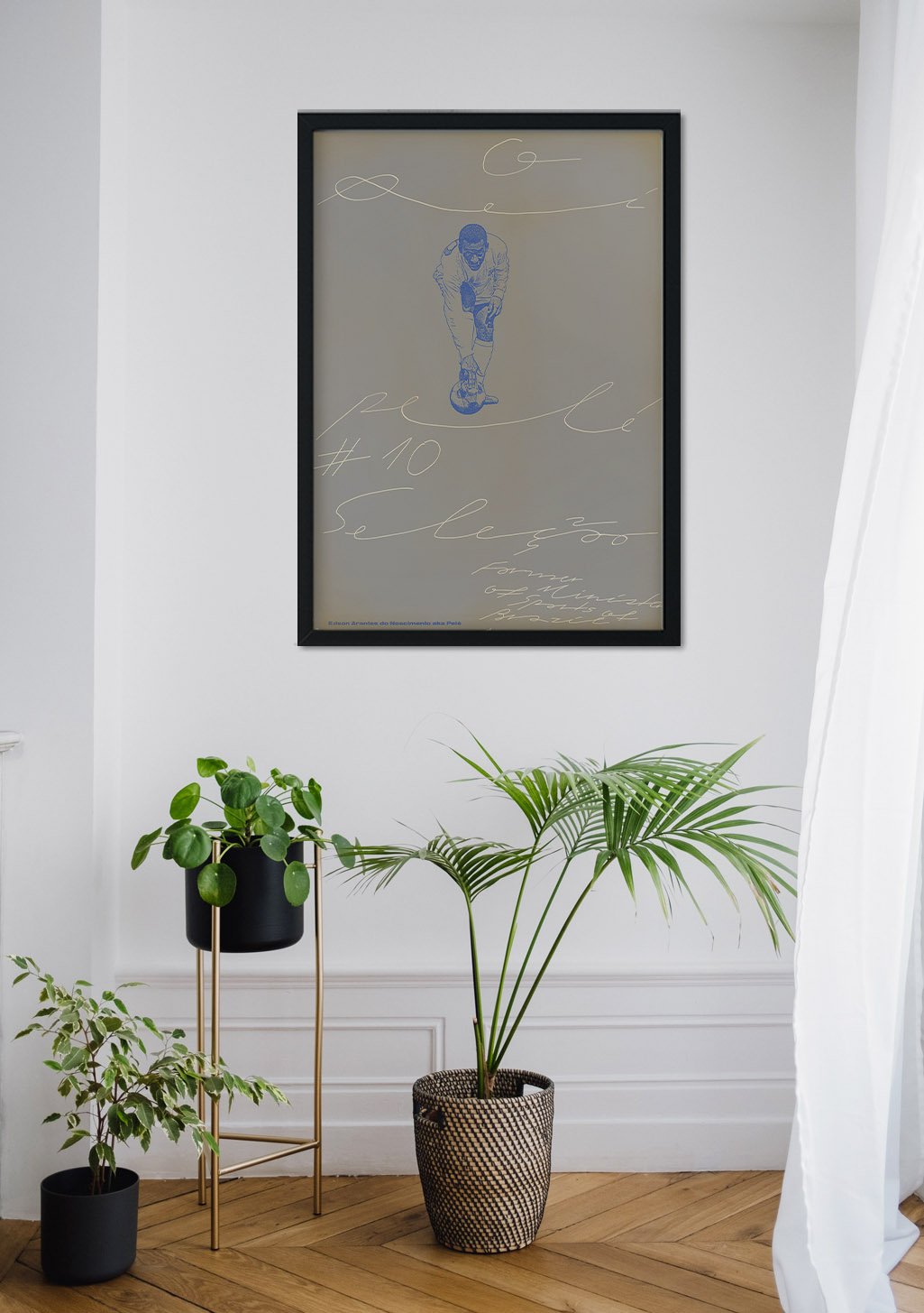 Art minimaliste en noir et blanc avec silhouette bleue, texte cursif