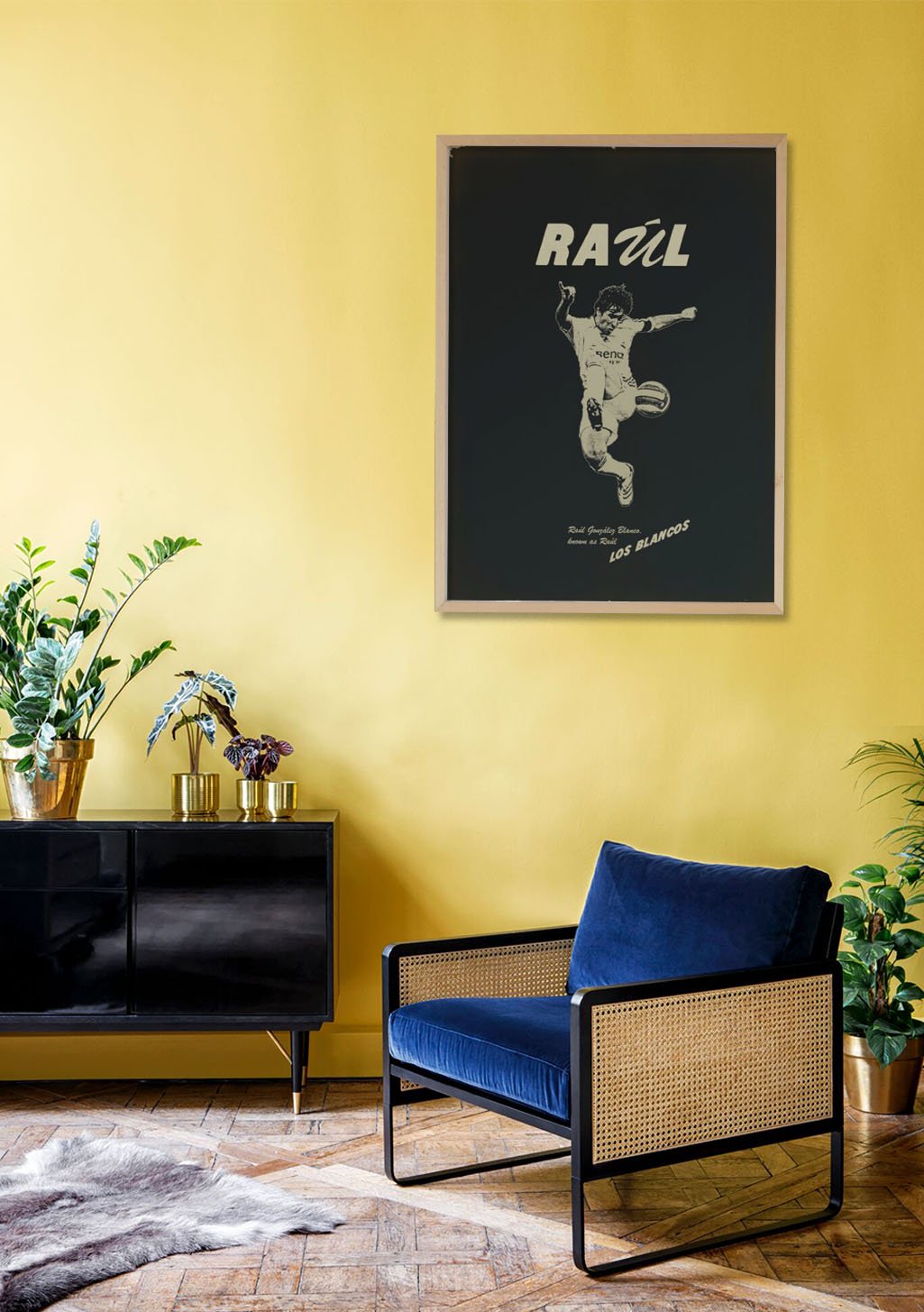 Poster de football noir et blanc avec texte RAZL