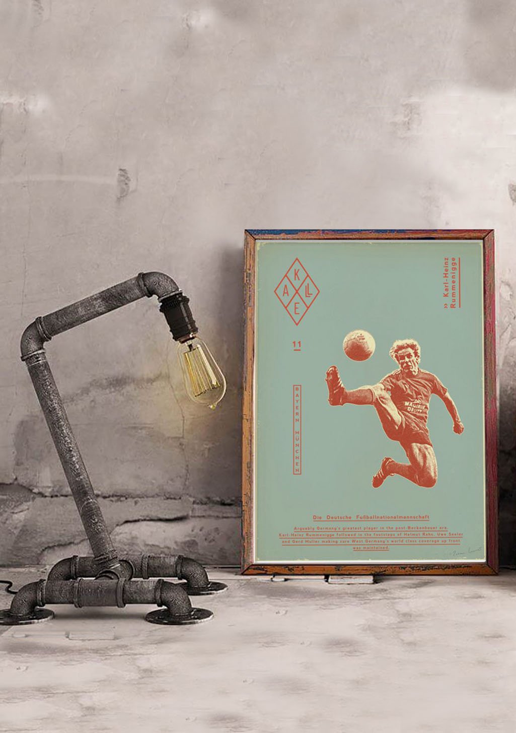 Poster de football vintage avec joueur, balle, texte allemand