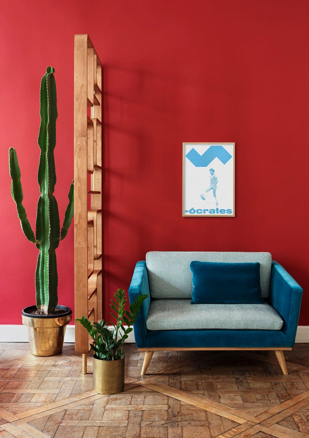 Poster bleu avec une personne courant, texte "ocrates"
