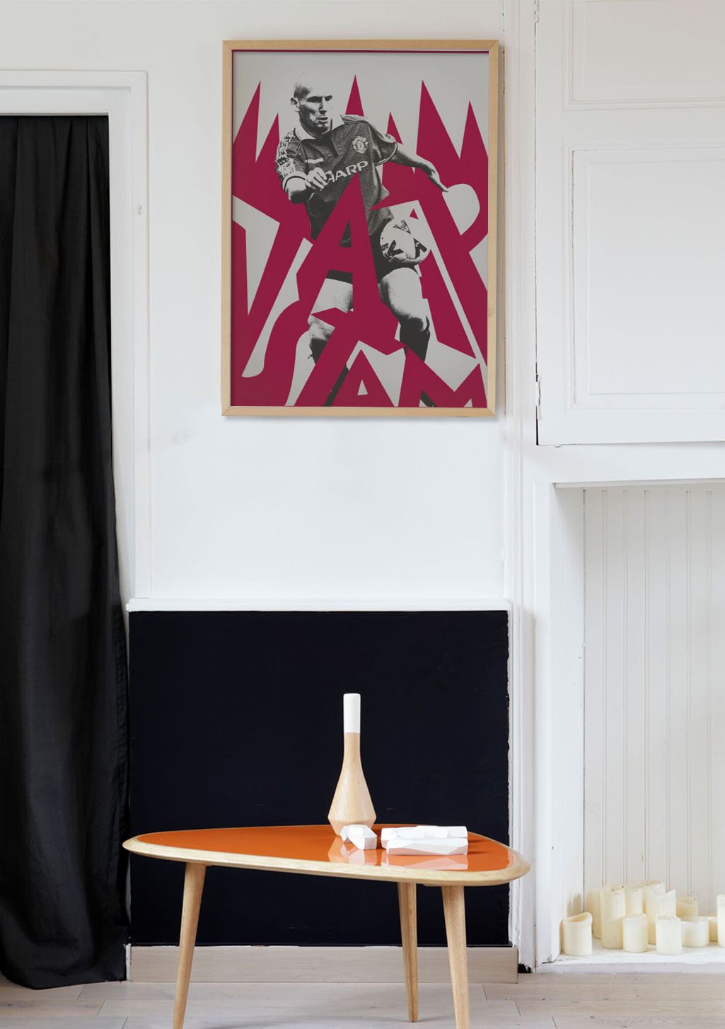 Poster rouge et noir, homme, texte stylisé, art moderne