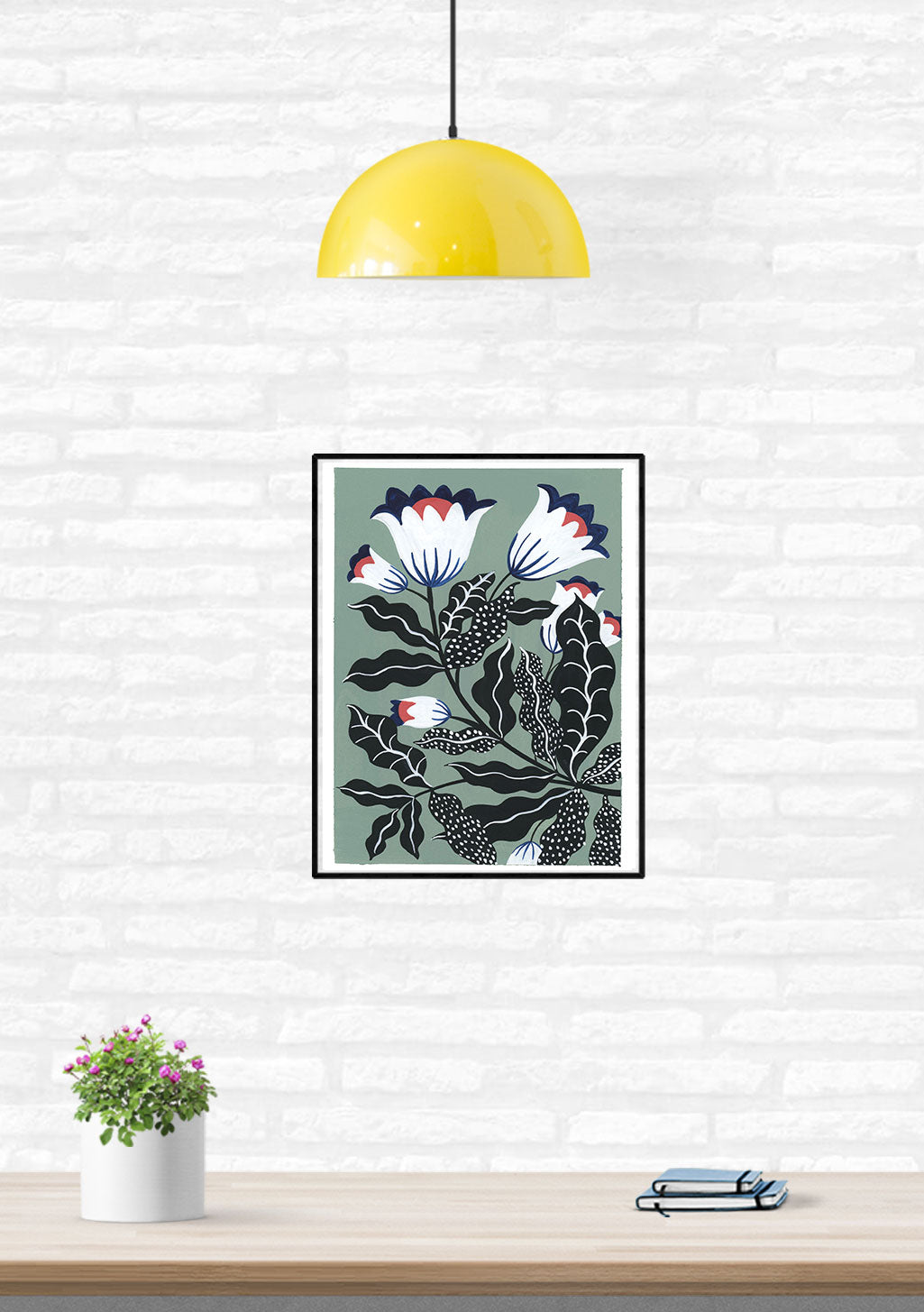 Fleur stylisée, oiseaux, couleurs vives, fond vert