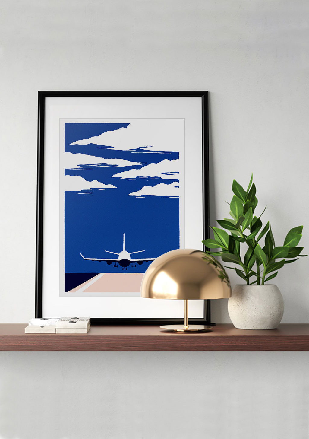 Avion bleu et blanc sur fond bleu