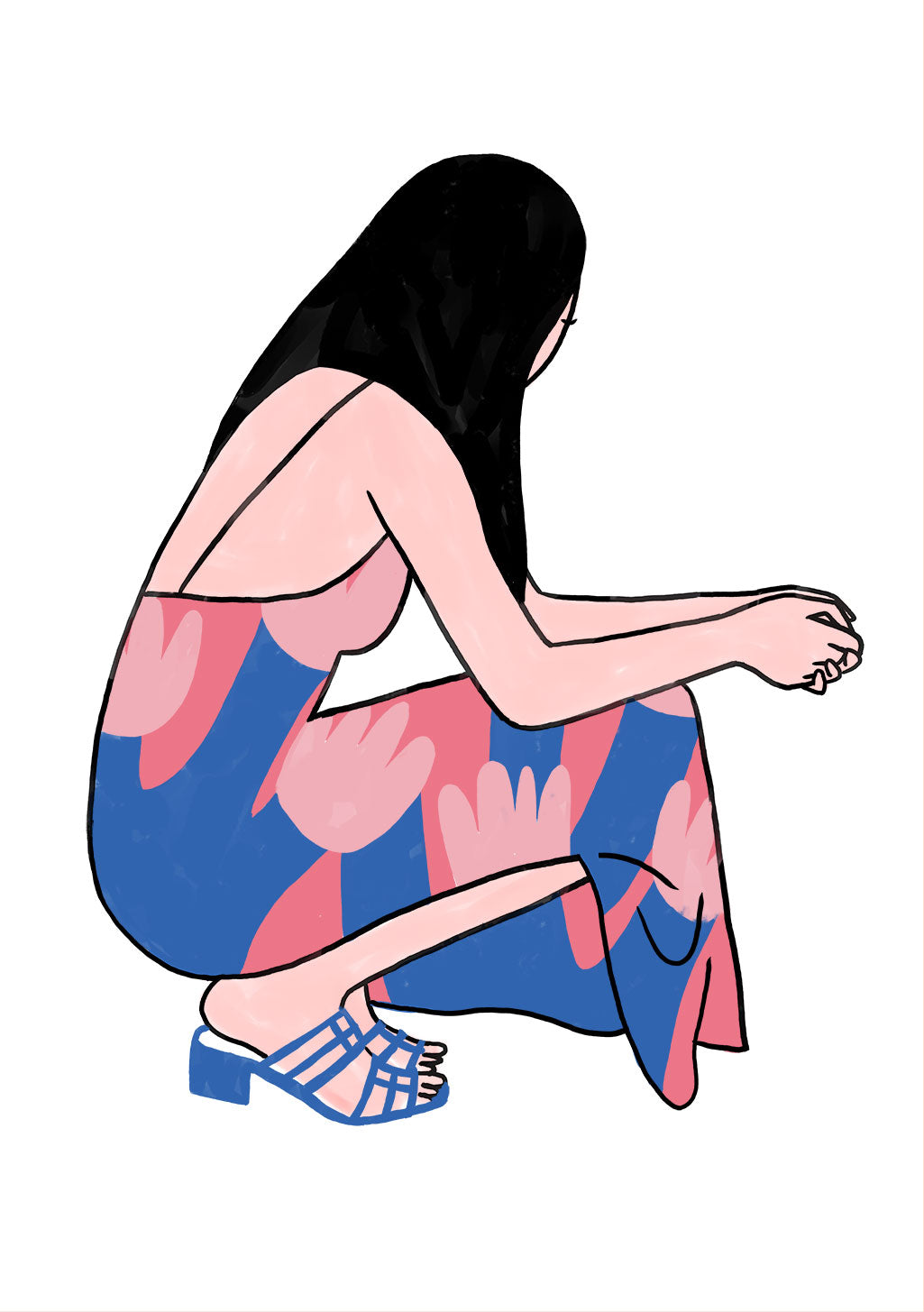 Femme assise, robe bleue et rose, cheveux noirs, sandales bleues
