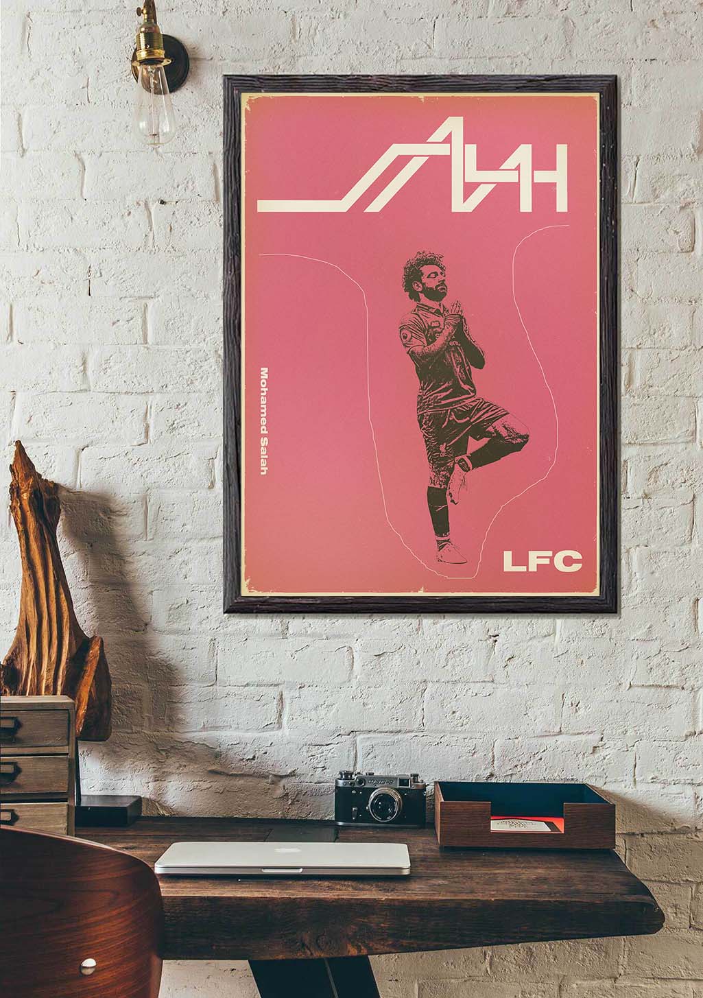 Poster de football, joueur, LFC, Mohamed Salah, mur de briques, cadre noir